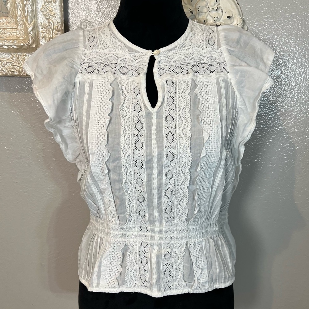 Vanessa Bruno White Lace Keyhole Flutter Sleeve Blouse